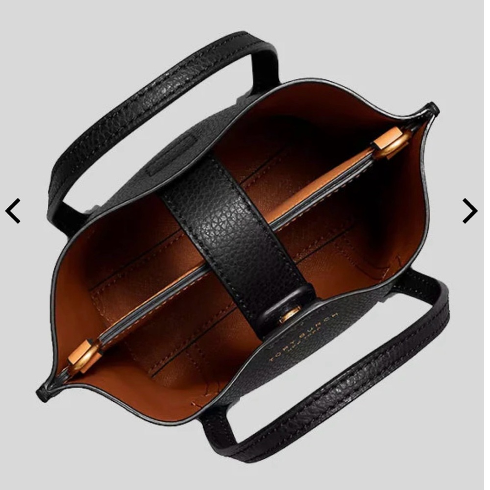 SALE!! Tory Burch Black Crossbody Bag with Sleek Design - Picture 4 of 4